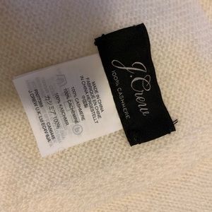 Women’s JCrew 100% Cashmere Cream Wrap